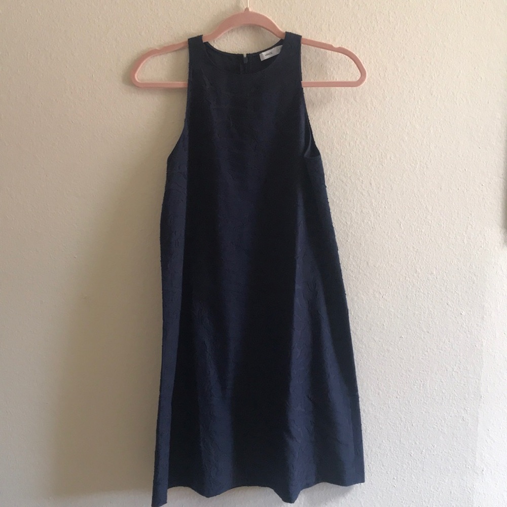 Vince Fil Coupe Sleeveless Shift Dress Size 2 - Picture 6 of 7